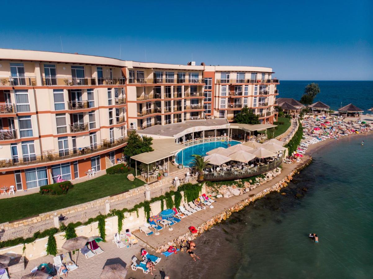 Royal Bay Resort Balchik Exterior foto