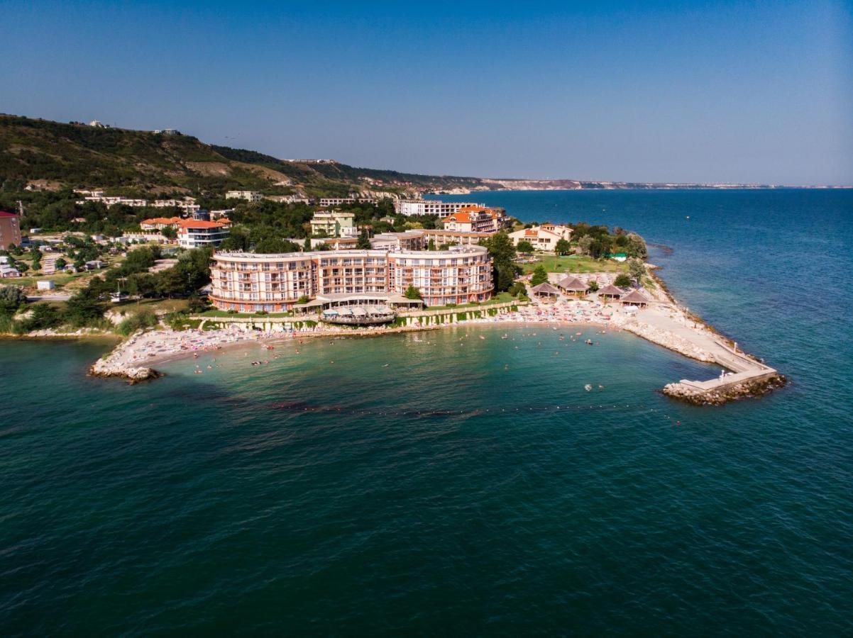 Royal Bay Resort Balchik Exterior foto