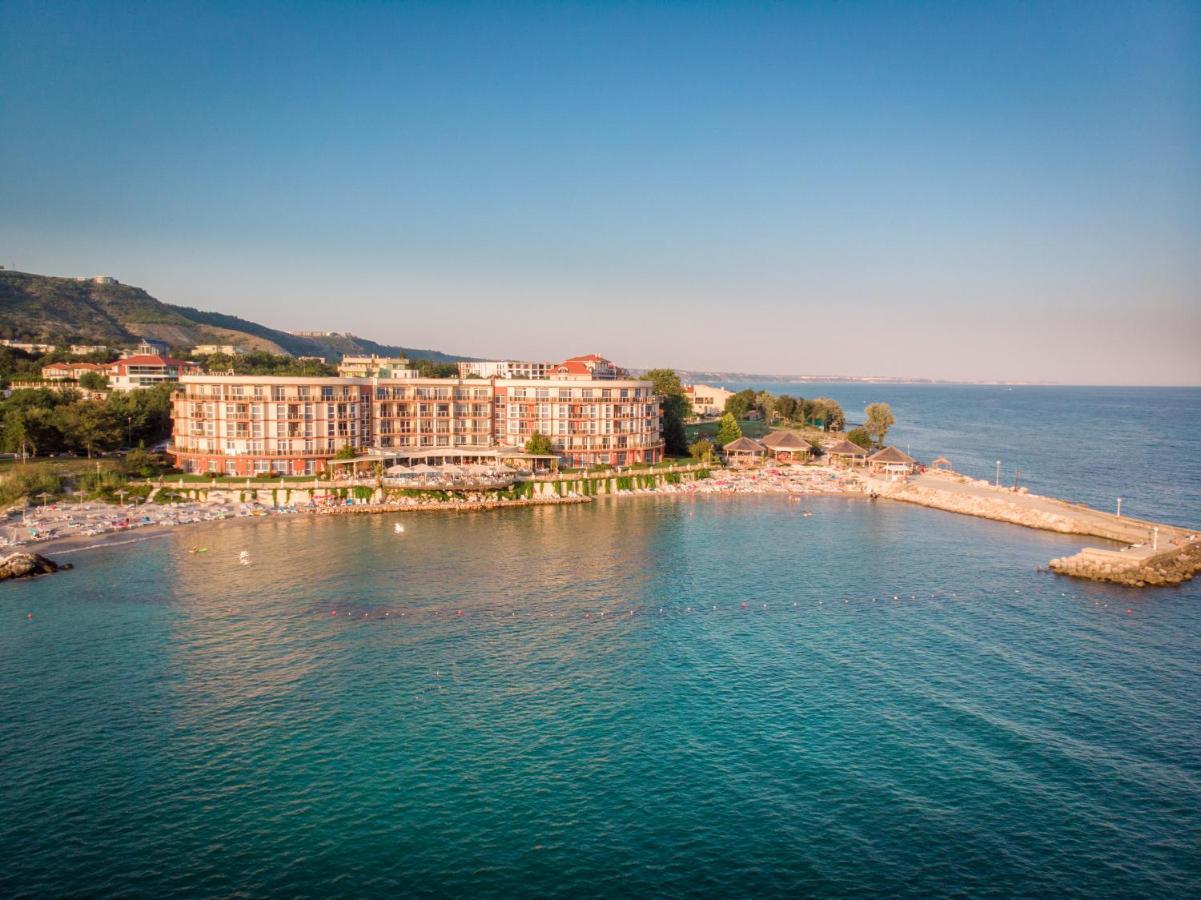 Royal Bay Resort Balchik Exterior foto