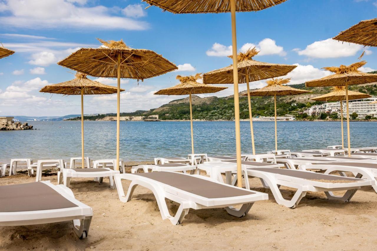 Royal Bay Resort Balchik Exterior foto