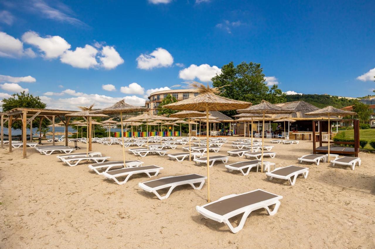 Royal Bay Resort Balchik Exterior foto