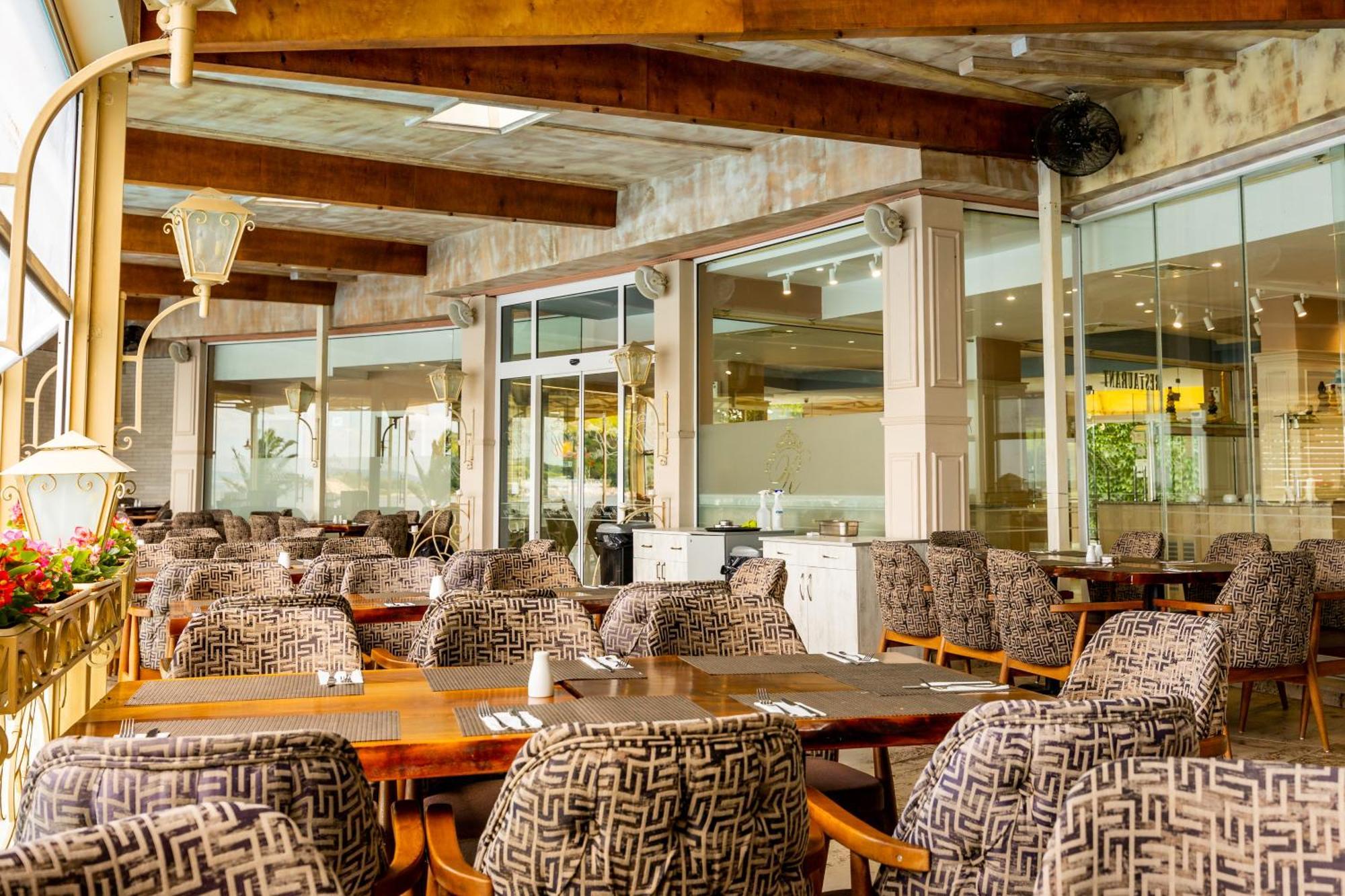 Royal Bay Resort Balchik Exterior foto