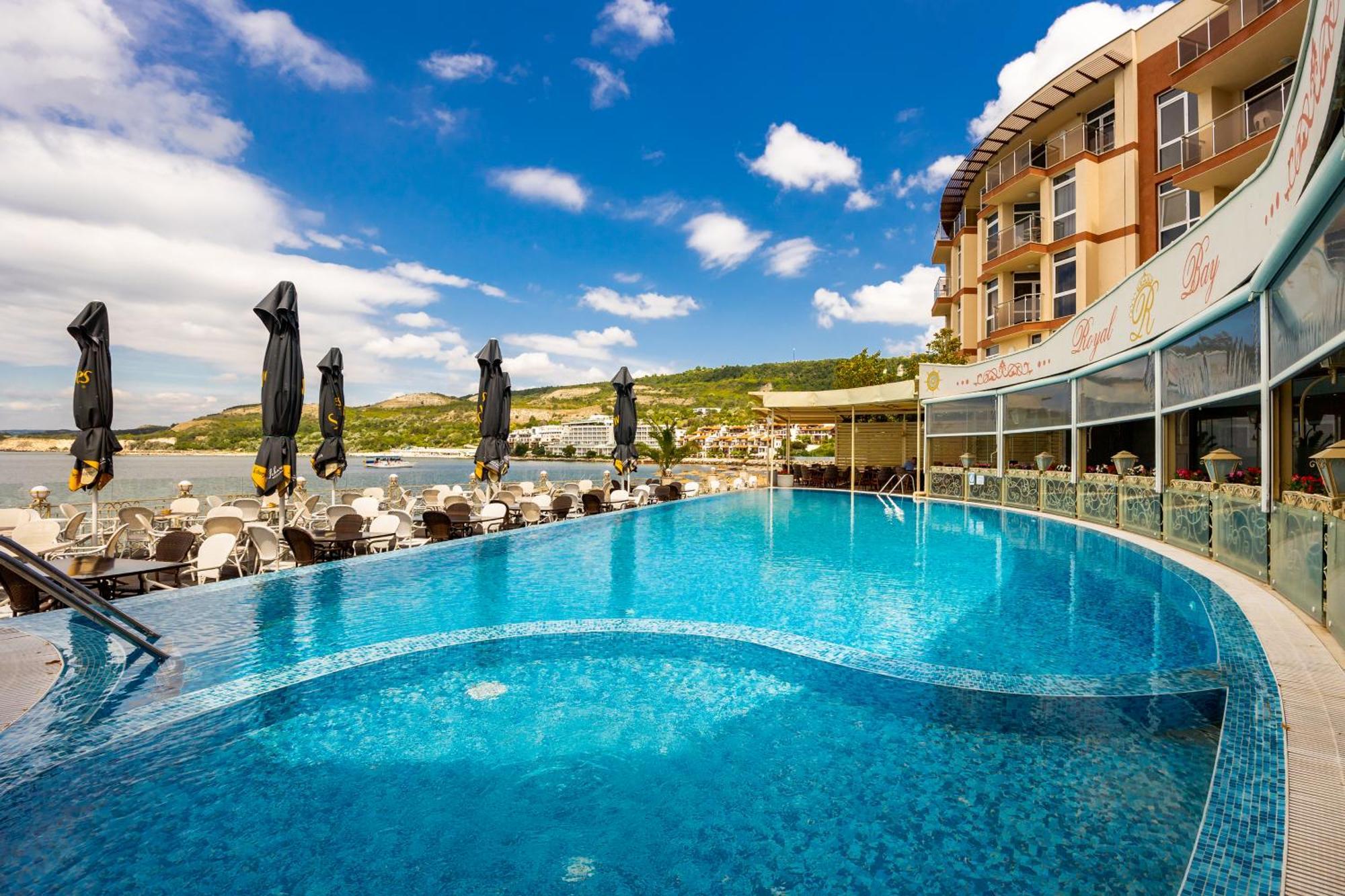 Royal Bay Resort Balchik Exterior foto